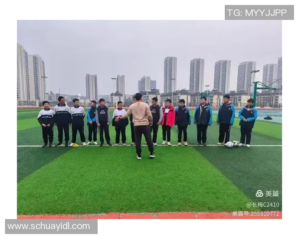 小足球班会：激发团队精神与运动热情的精彩时刻