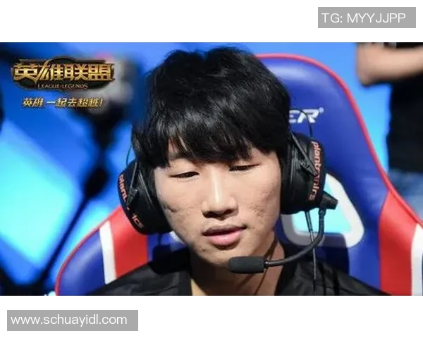 张程足球：从青涩少年到职业球员的成长之路与梦想追逐